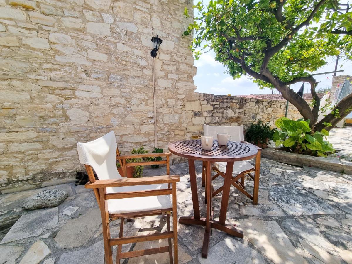 Apartamento Athena'S Pool Oasis Skarinou Exterior foto