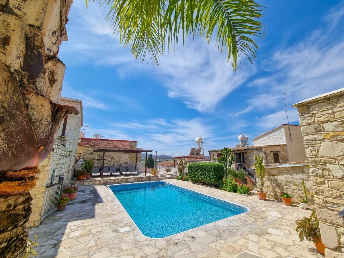 Apartamento Athena'S Pool Oasis Skarinou Exterior foto
