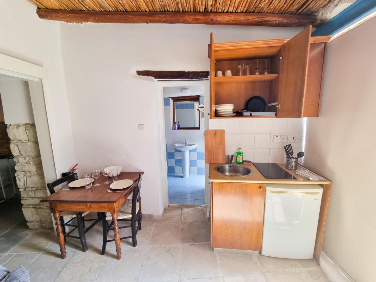 Apartamento Athena'S Pool Oasis Skarinou Exterior foto
