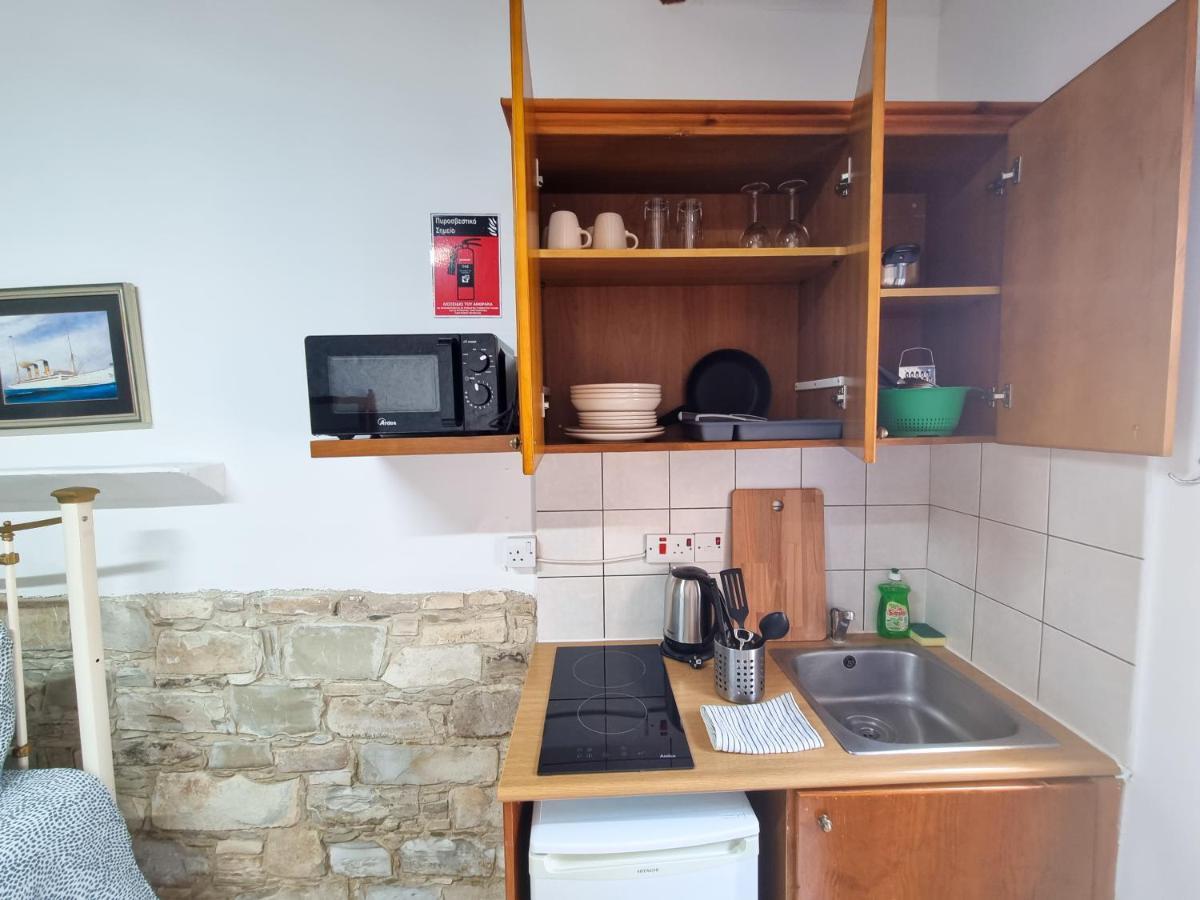 Apartamento Athena'S Pool Oasis Skarinou Exterior foto