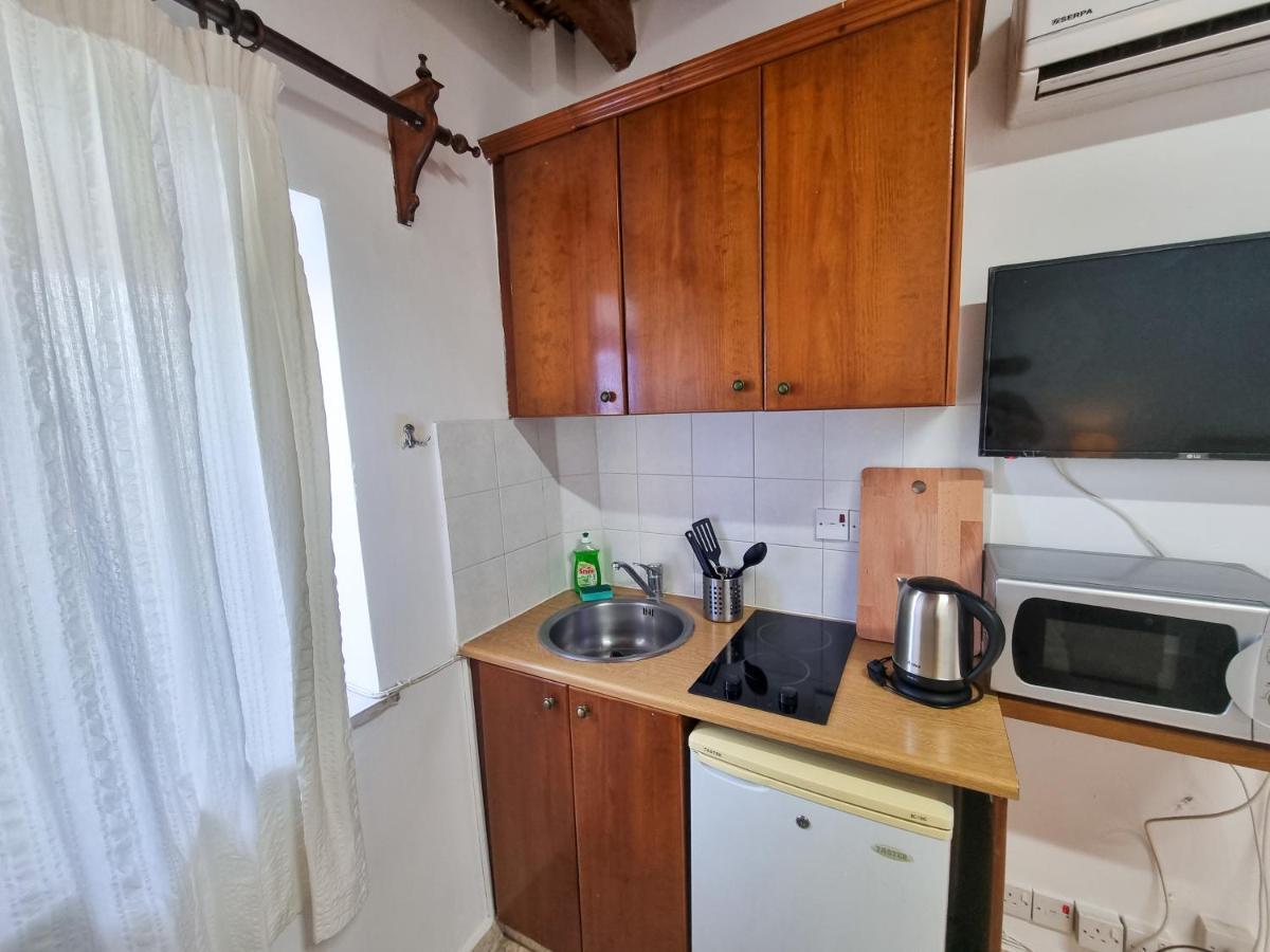 Apartamento Athena'S Pool Oasis Skarinou Exterior foto