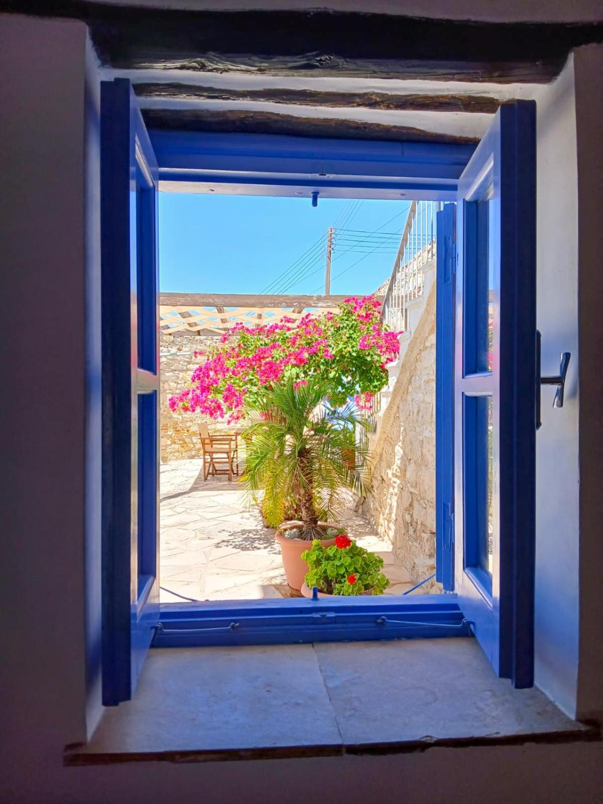 Apartamento Athena'S Pool Oasis Skarinou Exterior foto