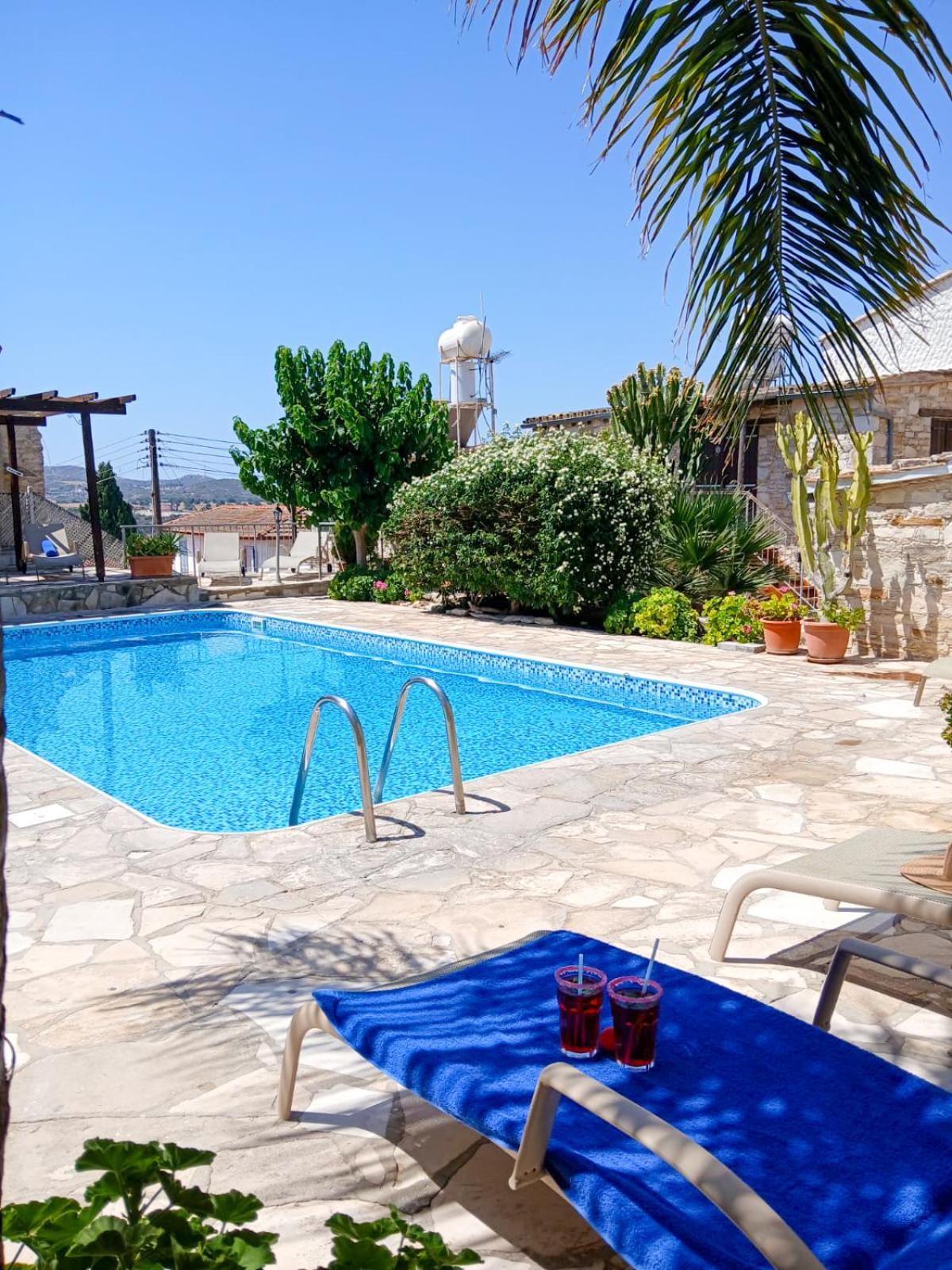 Apartamento Athena'S Pool Oasis Skarinou Exterior foto